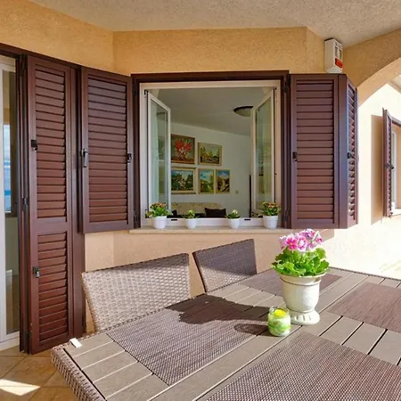 Apartment Monte